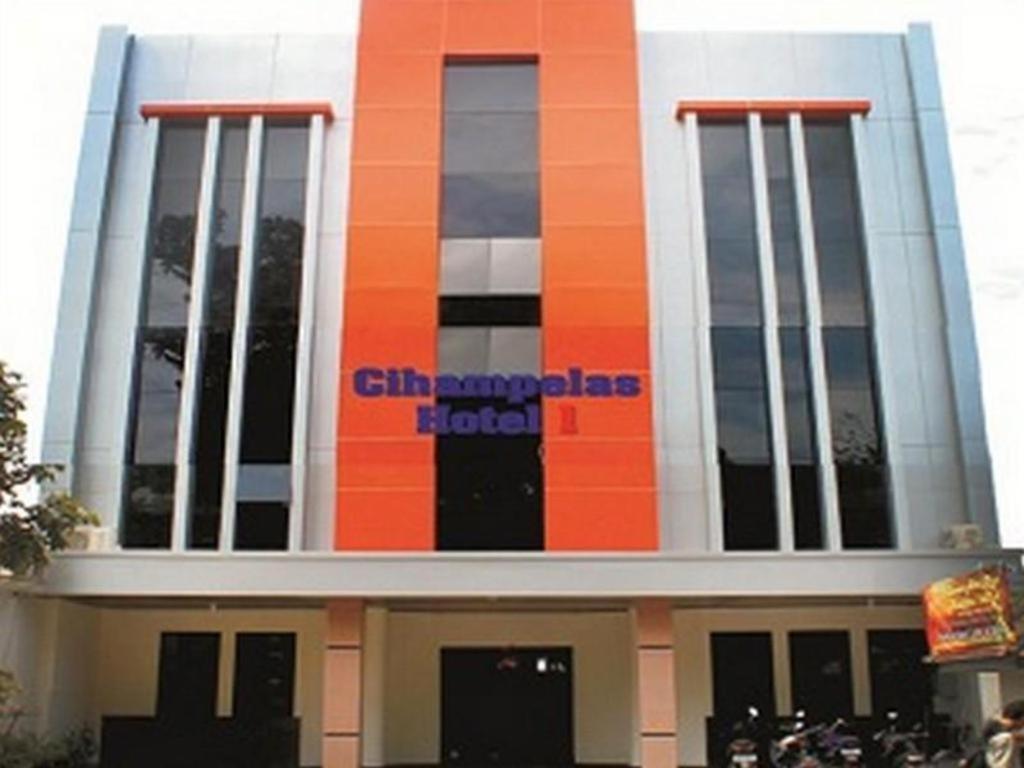 Hotel Cihampelas 1 Bandung Buitenkant foto